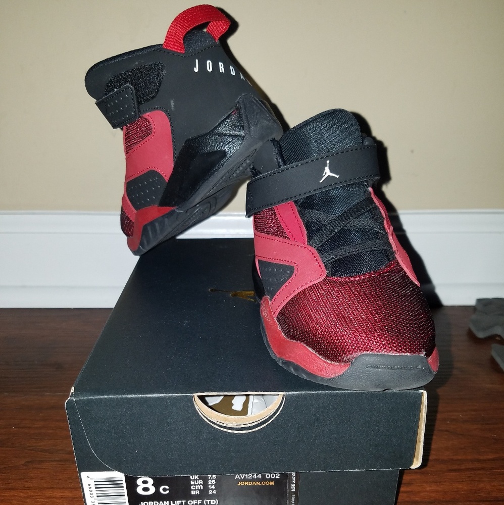 Jordan Pro Lift Off red and black shoes